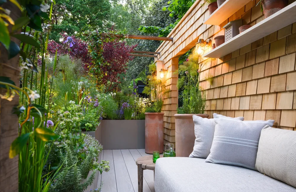 6 Step service to transform your balcony with planters